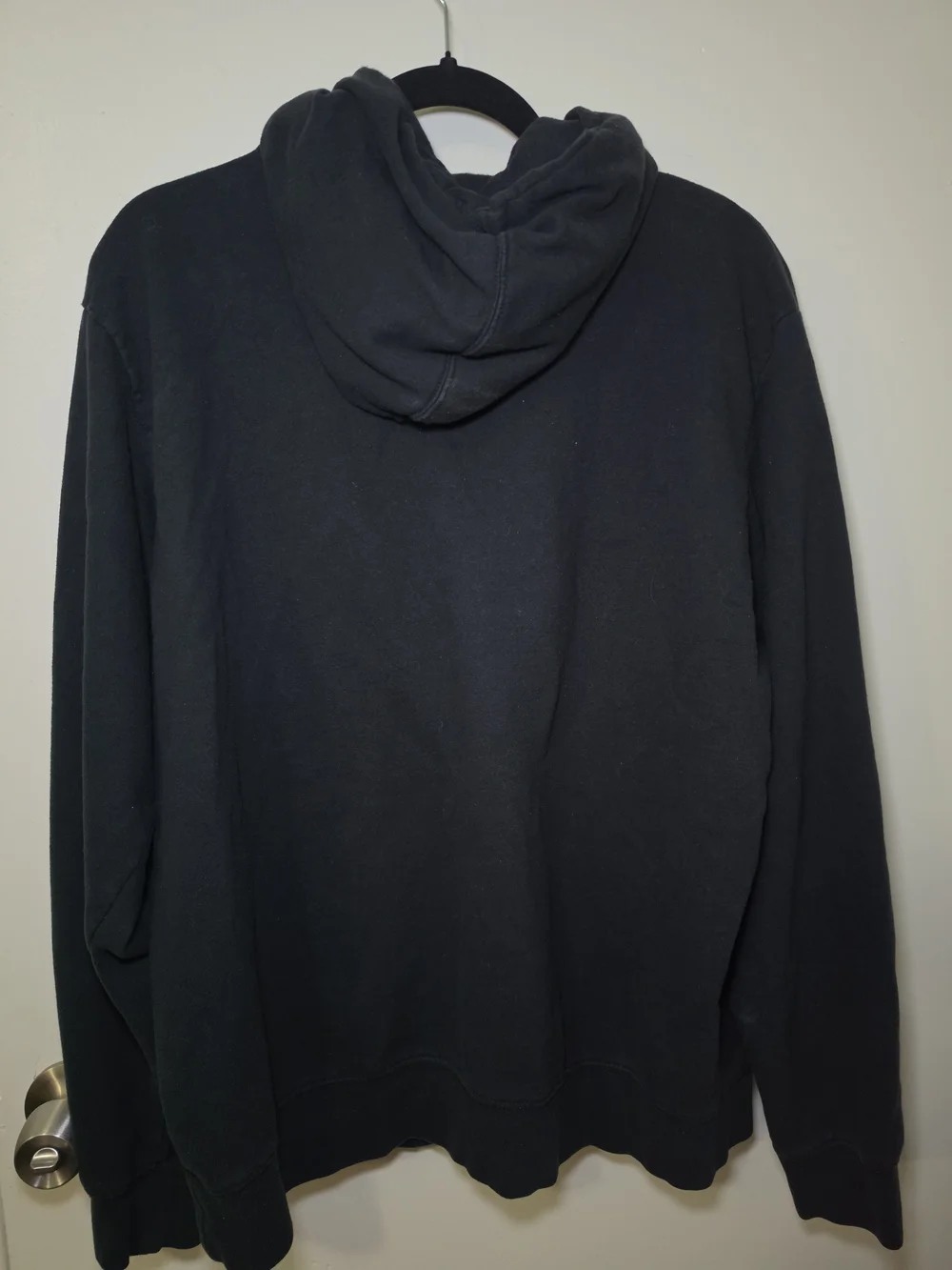 Columbia Men's Black Hoodie with White Logo Sleeve Print
